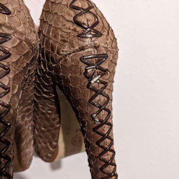 House of Harlow 1960 Pearl Peep Toe Heels - Picture 7 of 7